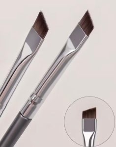 Brow- eyeliner- Mascara brush